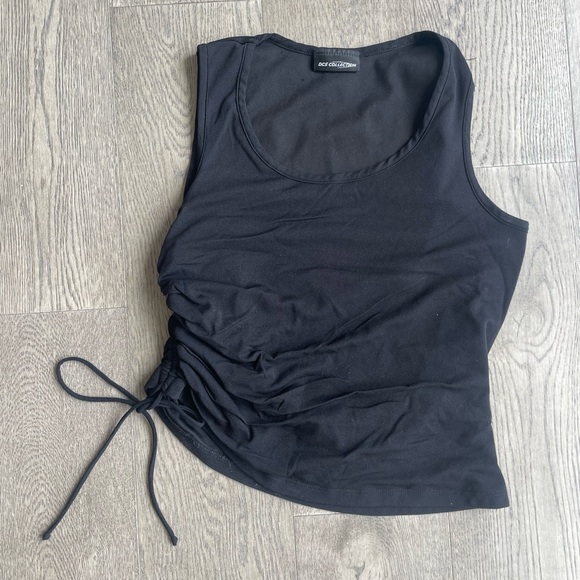 Asymmetrical black ruched top - Picture 1 of 2